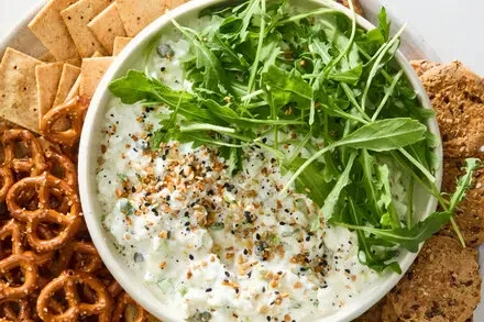 Everything Bagel Cottage-Cheese Dip